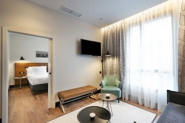 Junior Süit, Nehir Manzaralı (2 pax)