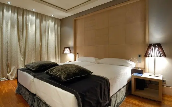 Tek Büyük Yataklı Oda (with Extra bed)