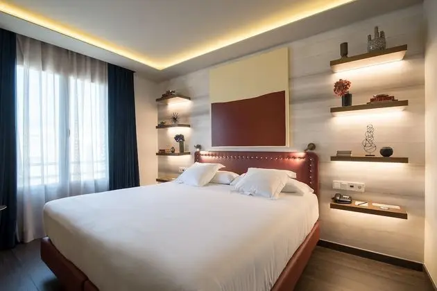 Premium Büyük Yataklı Tek Kişilik Oda