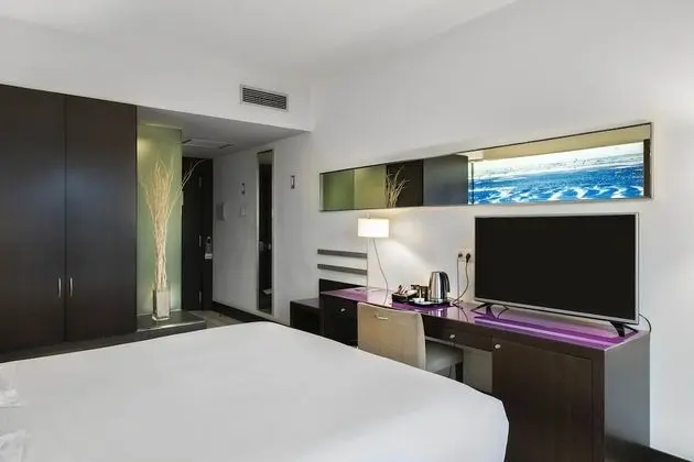 Premium Büyük Yataklı Tek Kişilik Oda