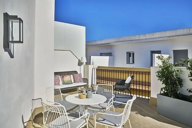 Çatı Katı Süiti (Penthouse)
