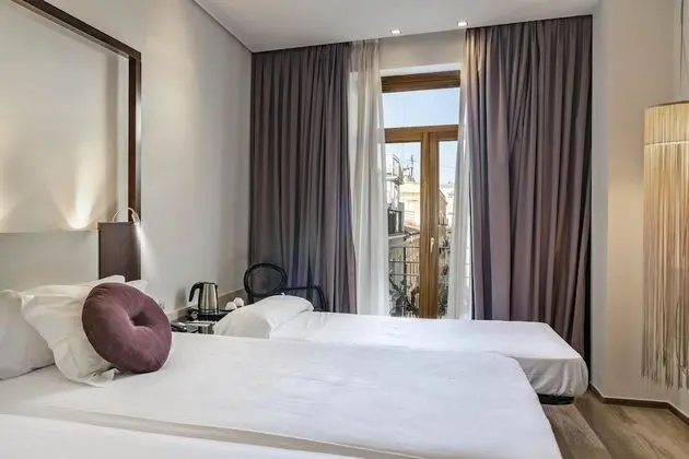 Tek Büyük Yataklı Oda (with extra bed)