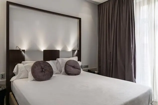 Tek Büyük Yataklı Oda (with extra bed)