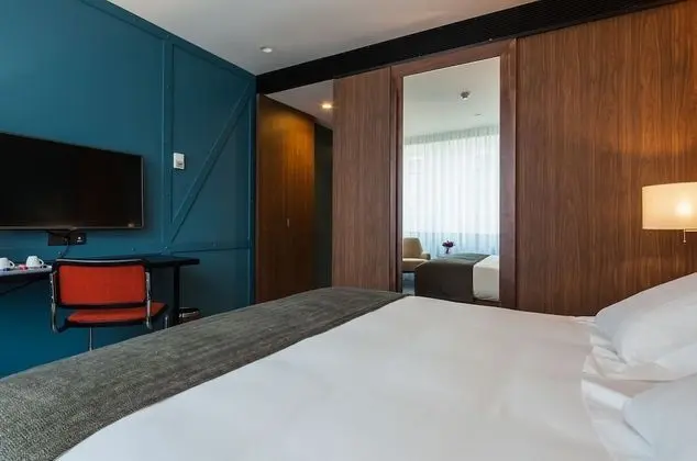 Tek Büyük veya İki Ayrı Yataklı Oda