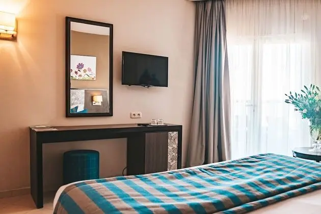 Standard Tek Büyük Yataklı Oda, Deniz Manzaralı