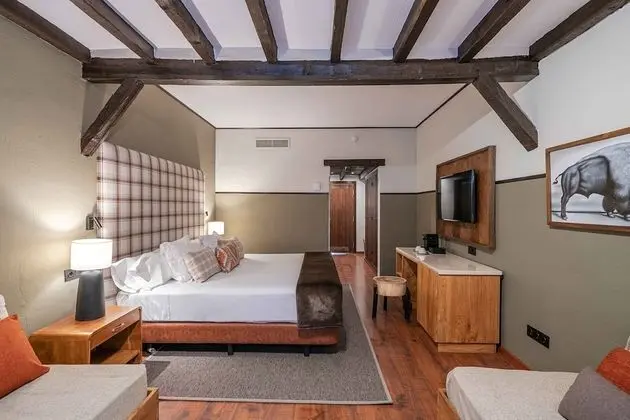 Superior Oda, Dağ Manzaralı (2 adults + 1 child)