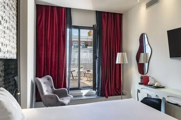 Tek Büyük Yataklı Oda, Teras
