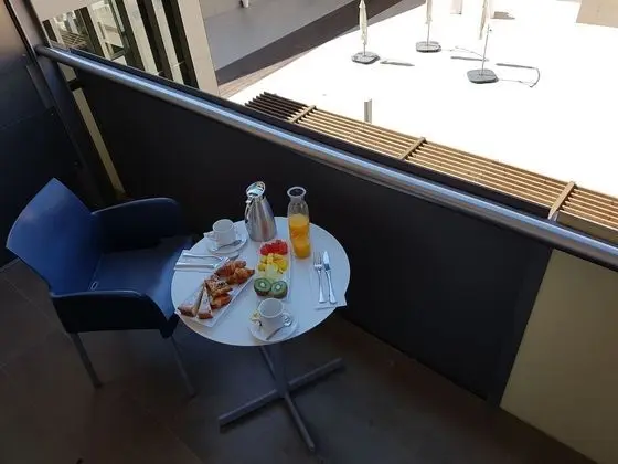 Büyük Yataklı Tek Kişilik Oda, Teras