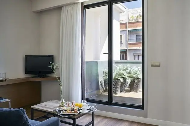 Superior Büyük Yataklı Tek Kişilik Oda