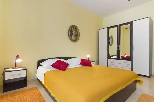 Apart Daire (Vince - free parking - A2 plavi(4+1))