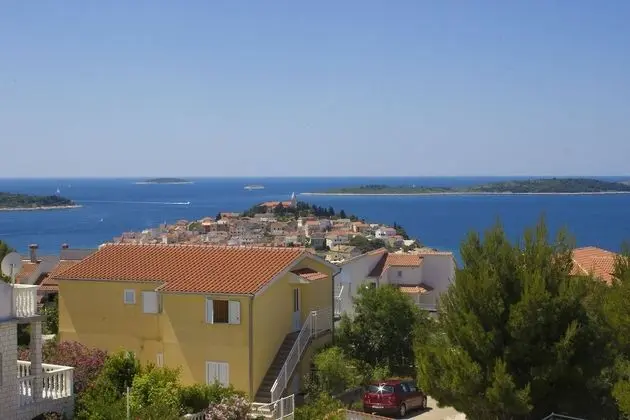 Apart Daire (Vince - free parking - A3(4))