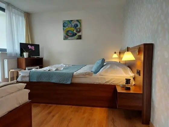 Üç Kişilik Oda, Balkon