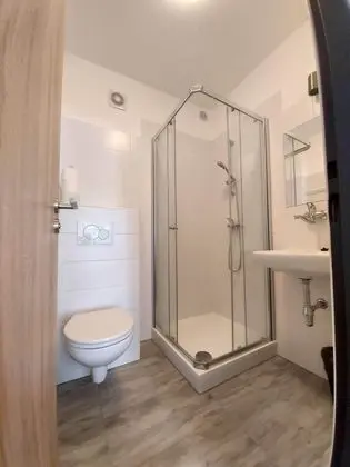 Üç Kişilik Oda, Balkon