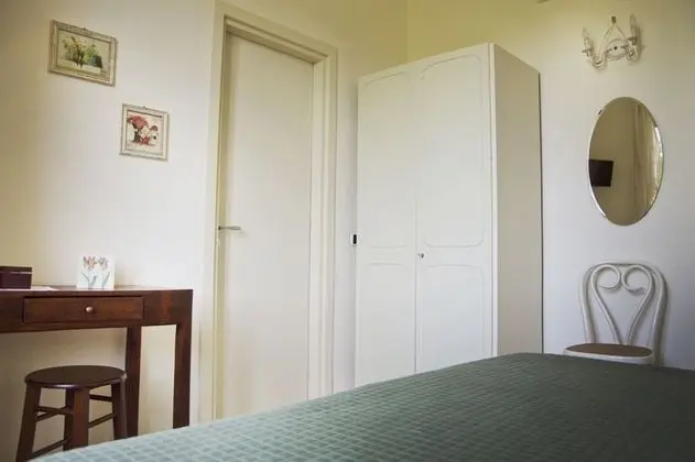 Tek Büyük Yataklı Oda, Bahçe Manzaralı