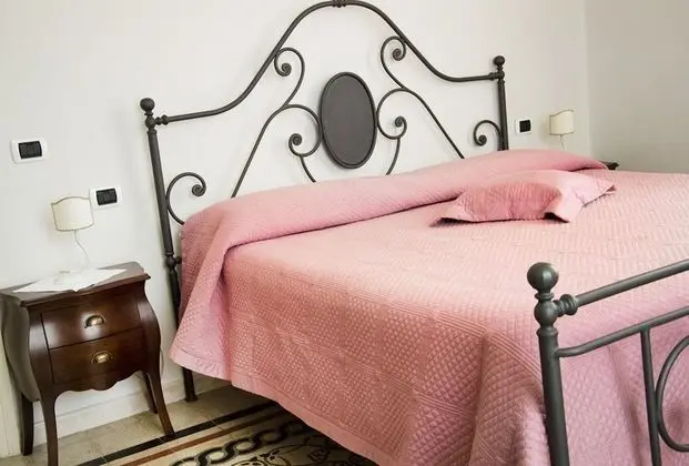 Üç Kişilik Oda, 2 Yatak Odası, Bahçe Manzaralı