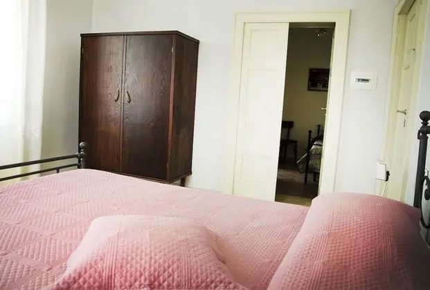 Üç Kişilik Oda, 2 Yatak Odası, Bahçe Manzaralı