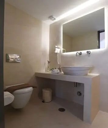 Standard Üç Kişilik Oda