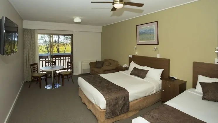 Executive Oda (Vine Inn Executive Queen Room)