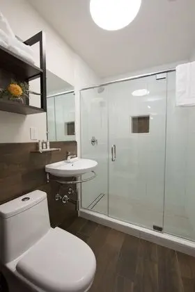 Deluxe Tek Büyük Yataklı Oda, 2 Çift Kişilik Yatak, Sigara İçilmez