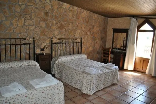 Dört Kişilik Oda, Bahçe Manzaralı