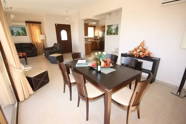 Villa, 3 Yatak Odası, Kişiye Özel Havuzlu, Deniz Manzaralı