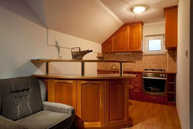 Family Ev, 2 Yatak Odası, Dağ Yamacı (Vineyard Cottage Bregač)