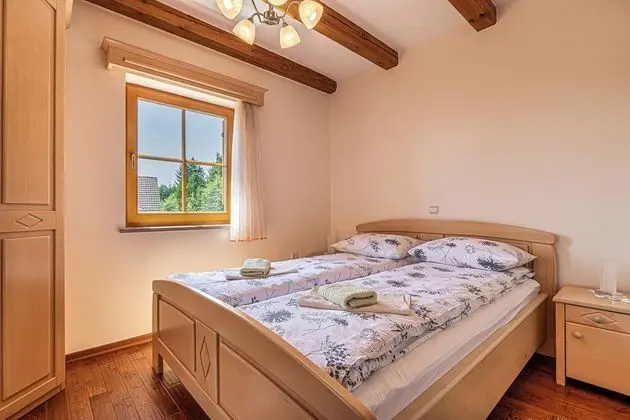Family Ev, 2 Yatak Odası, Dağ Yamacı (Vineyard Cottage Stepan)