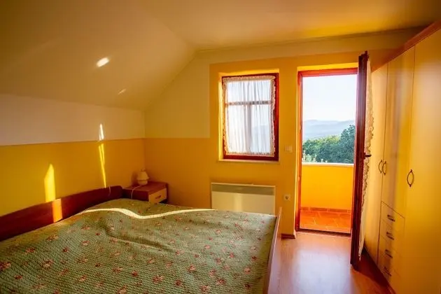 Ev, 2 Yatak Odası, Veranda