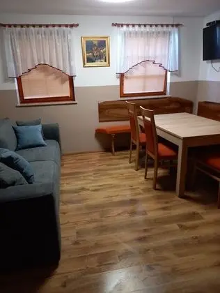 Ev, 2 Yatak Odası, Veranda