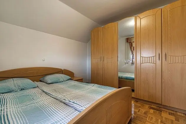 Family Ev, 1 Yatak Odası, Dağ Yamacı (Vineyard Cottage Ucman)