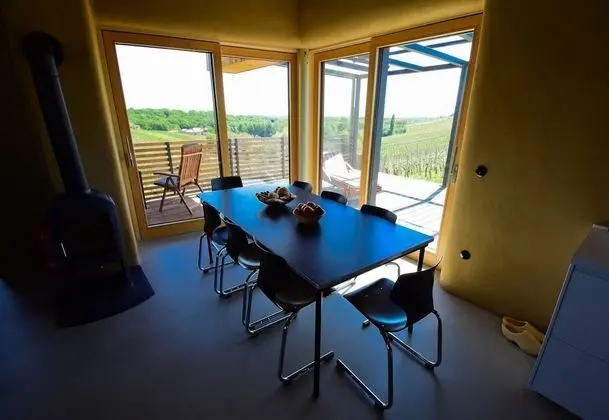 Family Ev, Birden Çok Yatak, 2 Banyolu, Bahçeli (Vineyard Eco House Vukan)