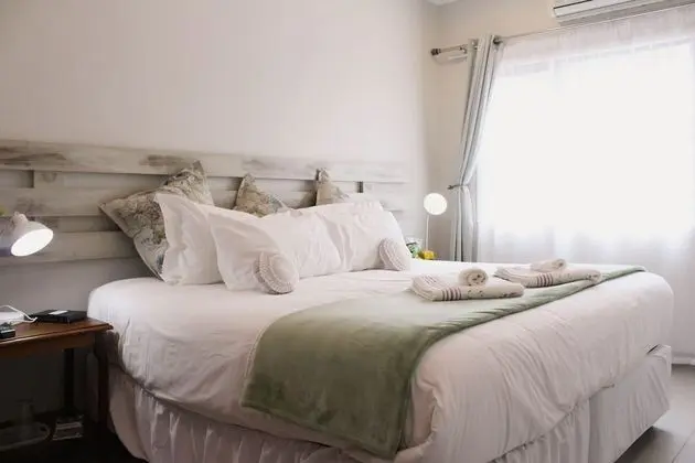 Classic King / Twin Room