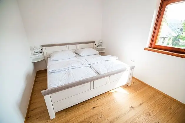 Ev (Two Bedroom Holiday Home)