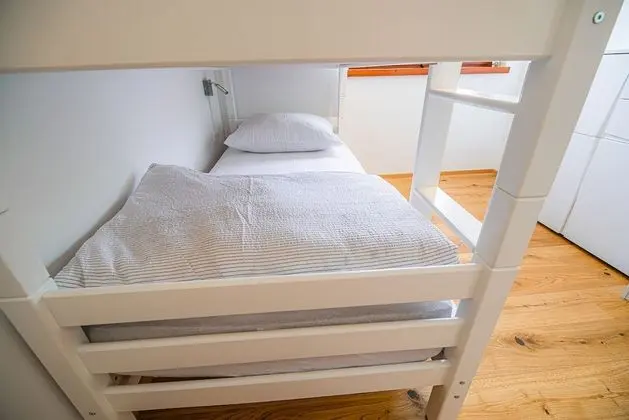 Ev (Two Bedroom Holiday Home)