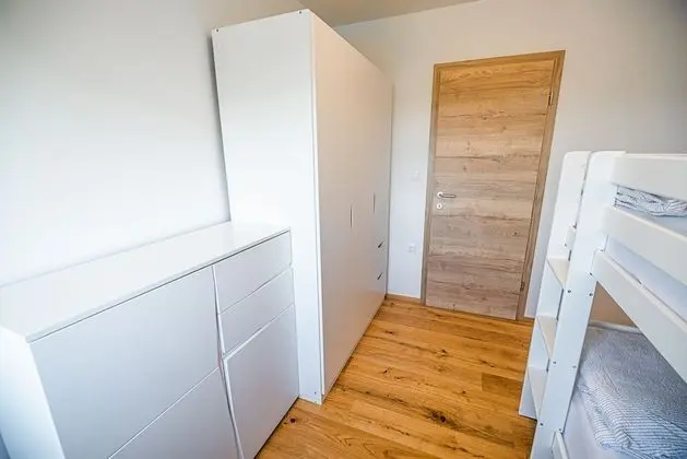 Ev (Two Bedroom Holiday Home)