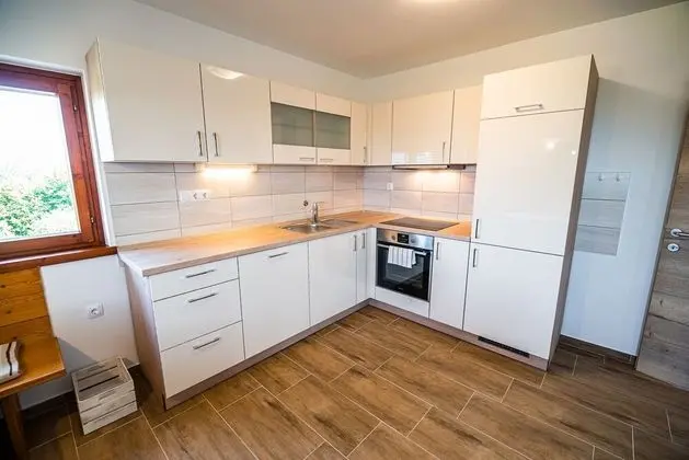 Ev (Two Bedroom Holiday Home)