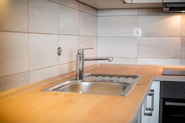 Ev (Two Bedroom Holiday Home)