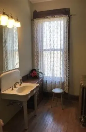 Oda, Özel Banyo (Vineyard Mansion - Lincoln Room)