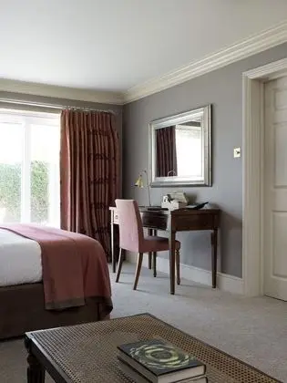 Luxury Tek Büyük Yataklı Oda