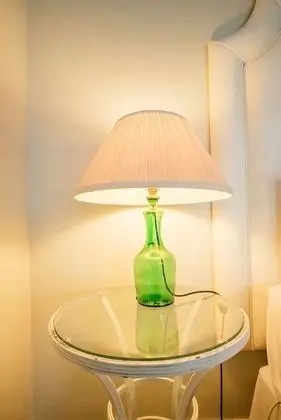 Exclusive Tek Büyük Yataklı Oda