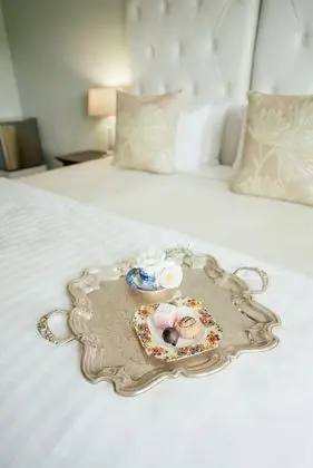Luxury Oda (2)