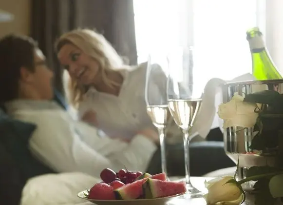 İki Ayrı Yataklı Oda, Küvet