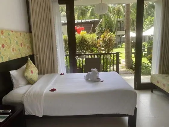 Deluxe Tek Büyük Yataklı Oda, Bahçe Manzaralı