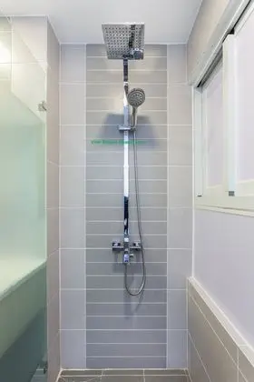 Economy Stüdyo (Basement)