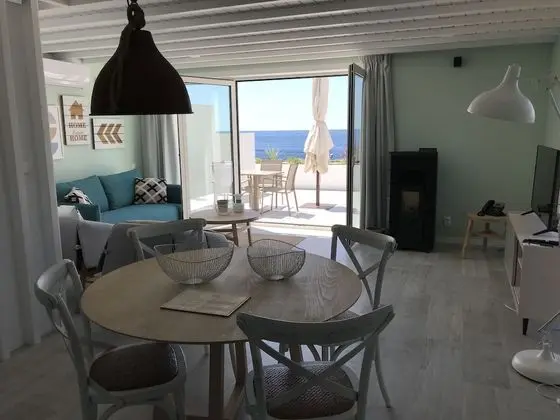 Apart Daire, Deniz Manzaralı (Aqua Green)