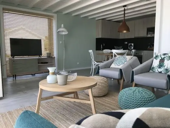 Apart Daire, Deniz Manzaralı (Aqua Green)