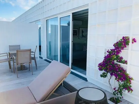 Apart Daire, Deniz Manzaralı (Grey)