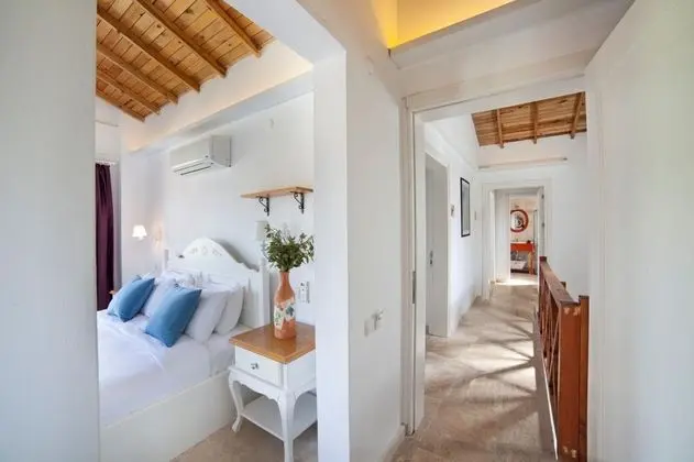Deluxe Oda, Bahçe Manzaralı, Balkonlu