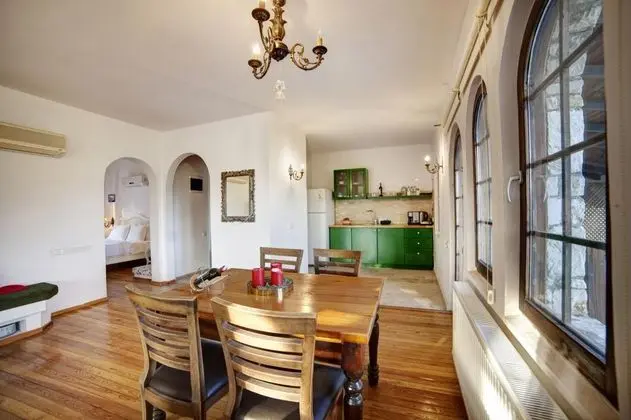 King Suite, Bahçe Manzaralı, Şömineli