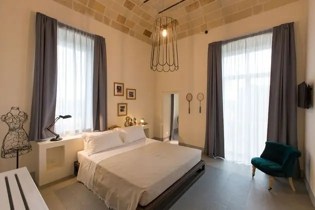 Süit, Balkon, Bahçe Manzaralı